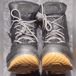 The North Face Women’s Winter Boots US 9 Faux Fur Lined Black Gum Sole